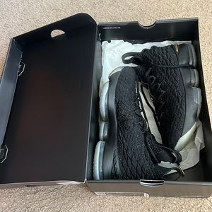 Lebron 15 Worn very little